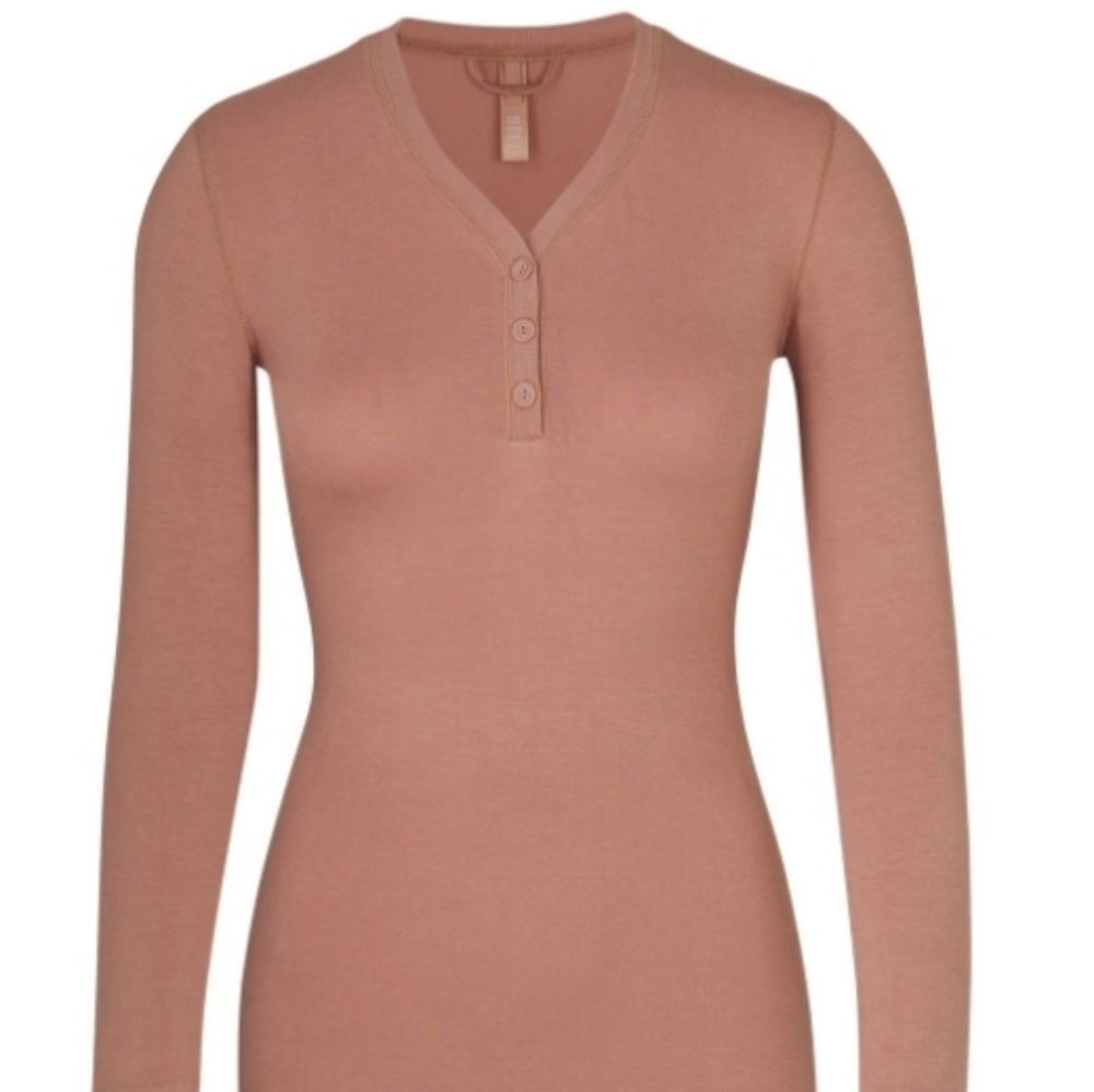 Skims medium sleeping dress new